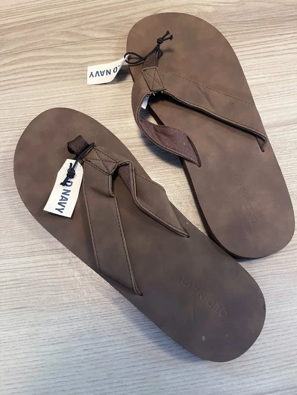 Old Navy Brown Flip Flop Sandals Men's Size 10-11 NWT Beach Casual